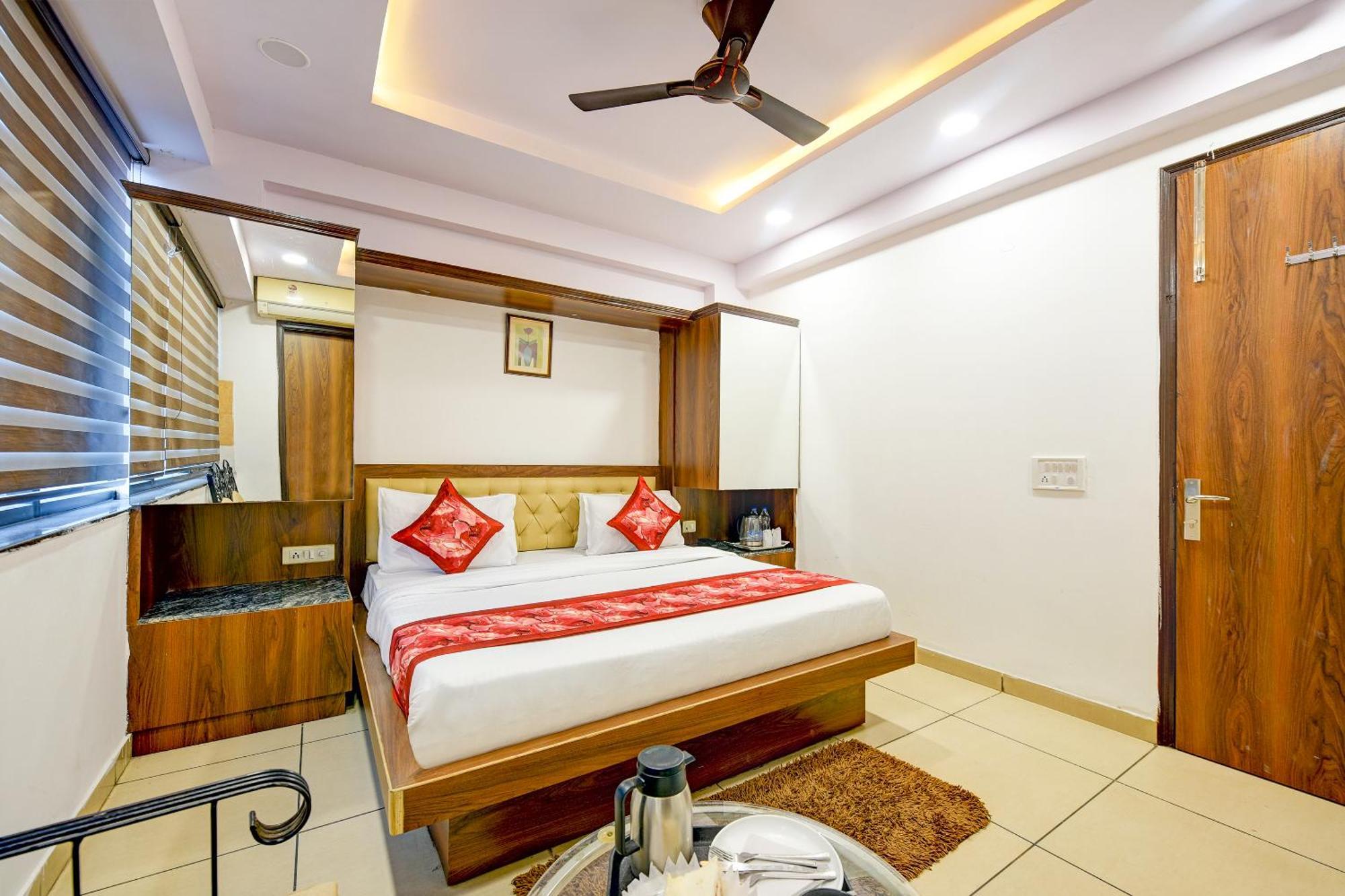 Hotel Le Grand - Walk-In From Rk Ashram Metro Station Nuova Delhi Esterno foto