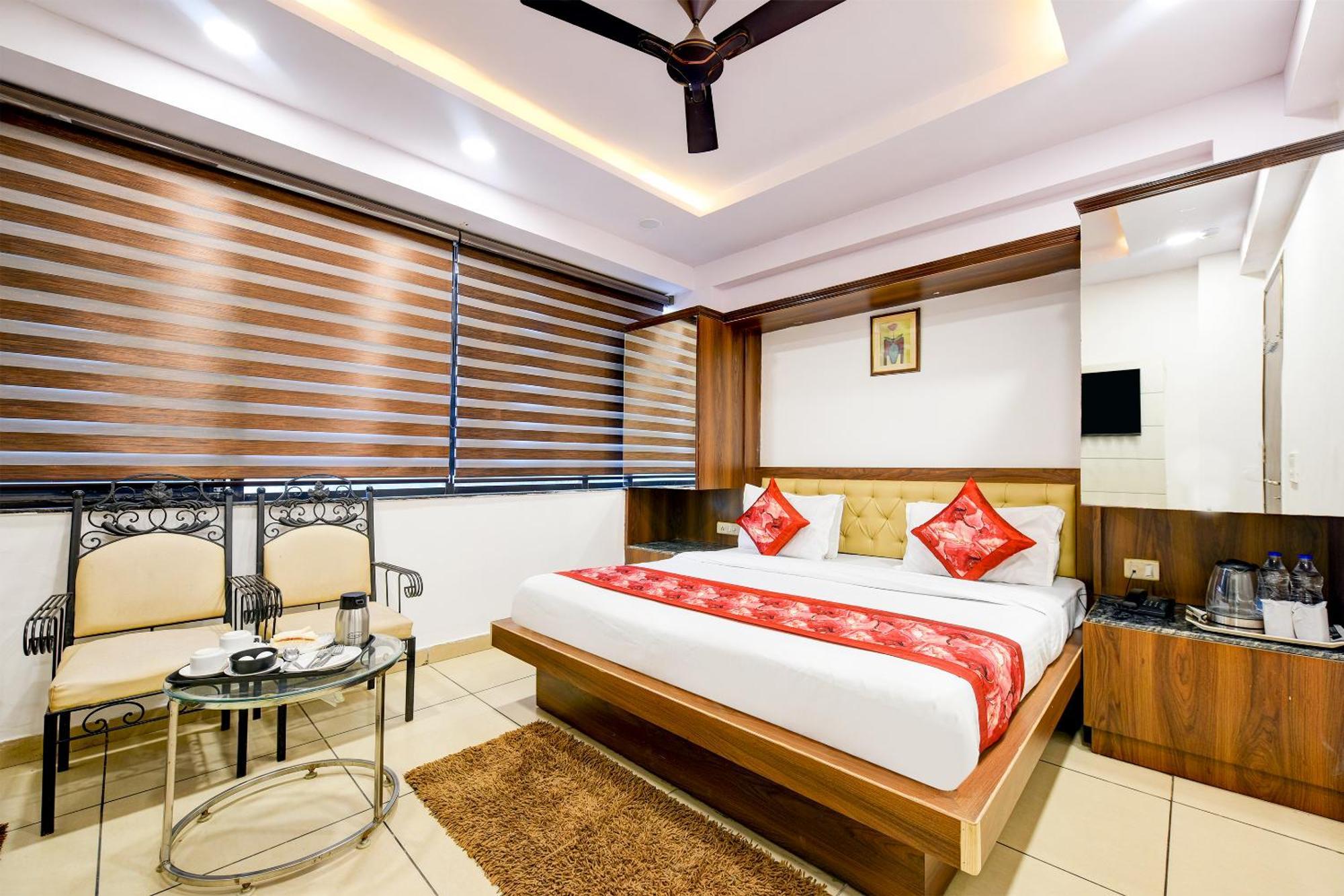 Hotel Le Grand - Walk-In From Rk Ashram Metro Station Nuova Delhi Esterno foto