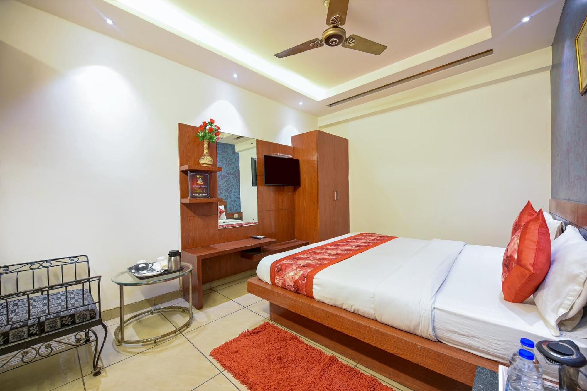 Hotel Le Grand - Walk-In From Rk Ashram Metro Station Nuova Delhi Esterno foto